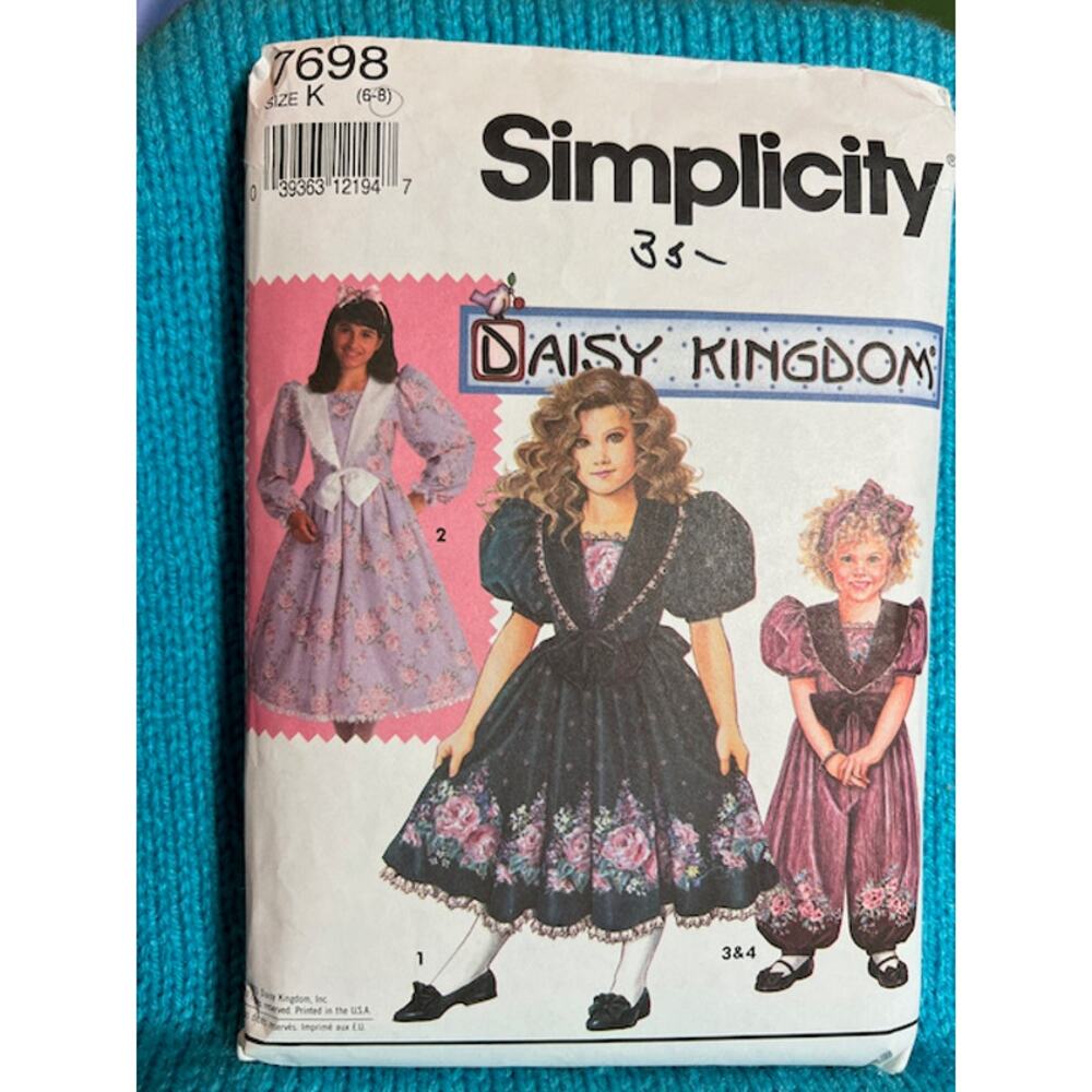 Simplicity Sewing pattern 7698 girls dress jumpsuit Daisy kingdom